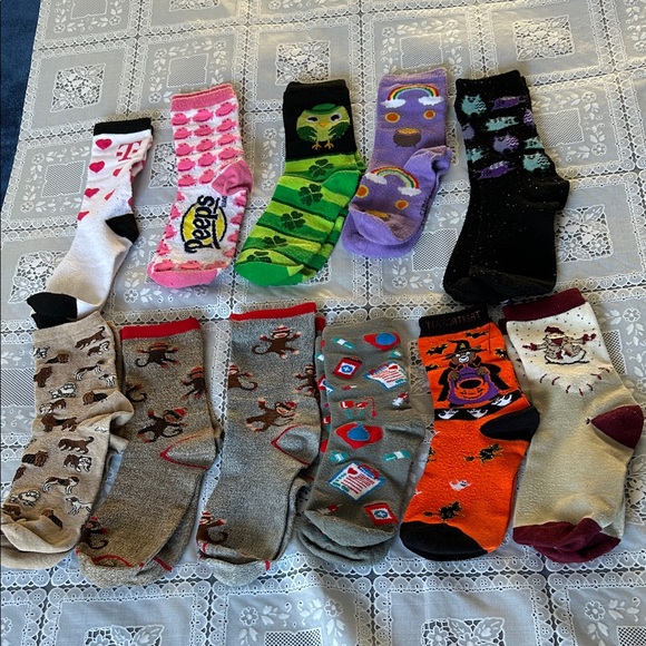 Colorful Patterned Women's Socks Collection - Picture 1 of 1